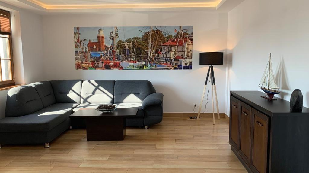Apartament Portowe Wspomnienia Устка Екстериор снимка